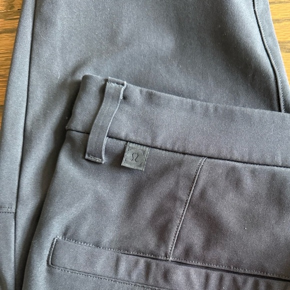Lululemon Men’s ABC Classic Trouser Size 30 - Picture 8 of 8